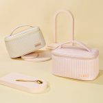 Collar cake cosmetic bag (Cream) - Image 10