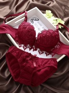 Love Jul Bra panty set - Image 6