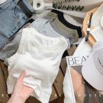 Sleeveless sports top - Image 2