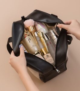 Wash cosmetic bag (Black) - Image 4
