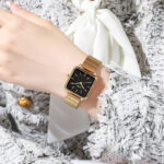 Bamboo strap square watch [Gold Black] - Image 3