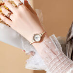 Simple casual bracelet watch [Gold] - Image 2