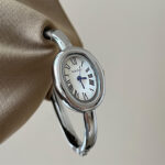 Bracelet oval shape watch [Silver White] - Image 2