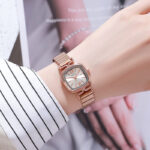 Rectangular HongKong watch [Rose Gold] - Image 2