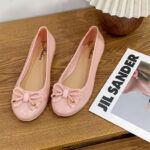 Heli Shark Women's Shoes - Image 3