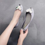 Love front shoes - Image 6