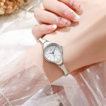 Simple casual bracelet watch [Silver] - Image 2