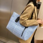 Straw woven bag (Blue)