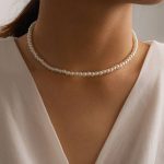Wild pearl necklace